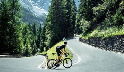 The 10 Toughest Climbs In Cycling