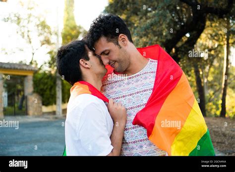 Chicos Jovenes Gays Fotograf As E Im Genes De Alta Resoluci N Alamy