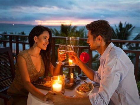 Romantic Getaways Are A Dream For Every Couple On New Years Eve Check Out These Ten Spots To