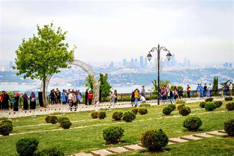 Is Istanbul romantic? 2