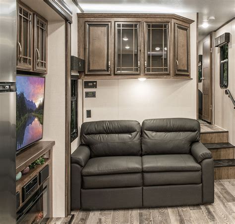 2019 Venom V4012tk Luxury Fifth Wheel Toy Hauler Kz Rv