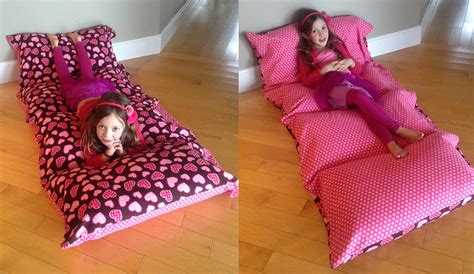 3 different ways to sew a pillow bed cushion for kids and yourself to carry and rest on. Pillow Mattress - My first big sewing project - Dabbles & Babbles