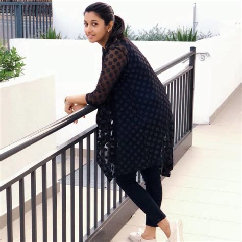 Apart from that, she is also a television presenter. Priya Bhavani Shankar Biography,Age,Movies,Wiki,Marriage ...