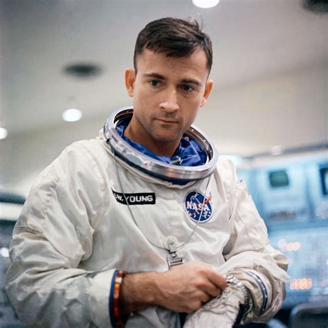 Fileastronaut John Young Gemini 3 Wikipedia