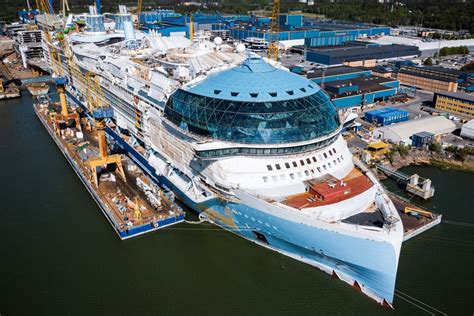 Cinco Vezes Maior Que O Titanic Maior Navio De Cruzeiro Do Mundo