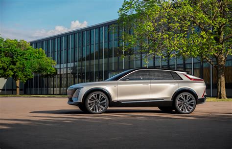 2023 Cadillac Lyriq 클리앙