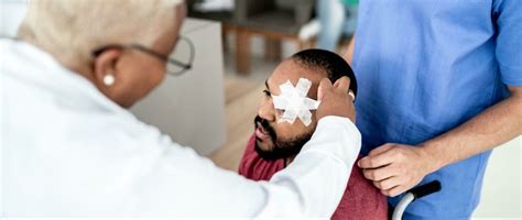 When Do I Need Emergency Eye Care? | Eduardo Besser, MD