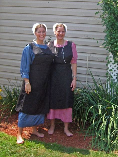 Barefoot Amish Girls Amish Amish Culture Women