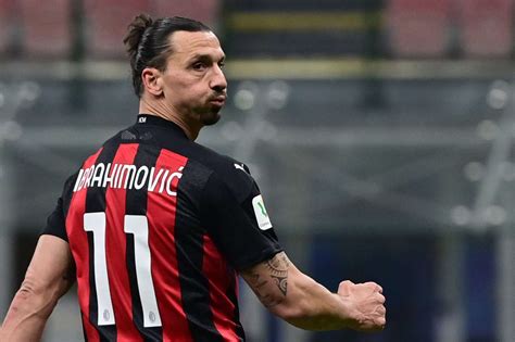 He received his first pair of football boots at the age of five and it was obvious even at this. Calciomercato Milan, Ibrahimovic in bilico | Si allontana ...