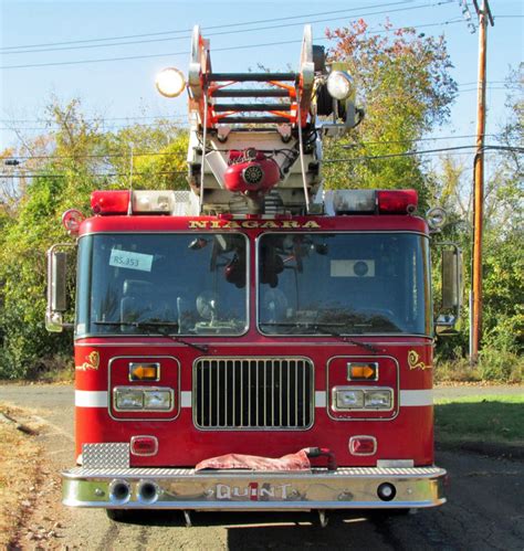 1999 Seagrave 100 Ft Quint Ready To Go Now Adirondack Fire