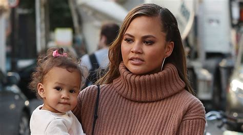 chrissy teigen melts fans hearts with new video with her daughter luna celebrity insider