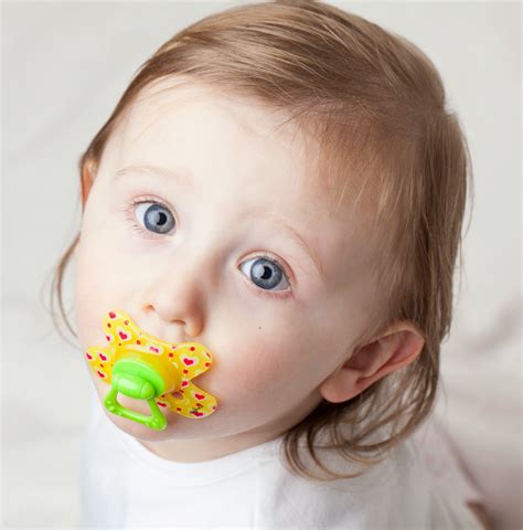 Difrax S Colorful Trendy 3 Stage Orthodontic Pacifiers