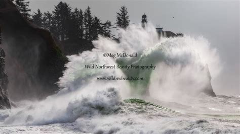 Incredible Stunning Massive Pacific Ocean Waves At Cape Disappointment