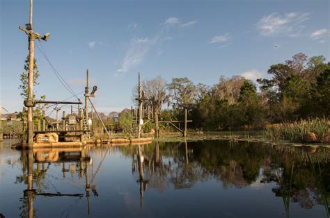 Photos Of An Abandoned Disney World Being Reclaimed By Nature Petapixel