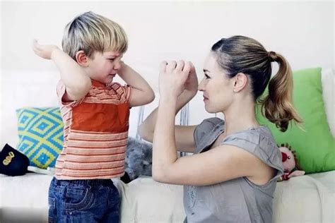 5 Cara Baik Mengatasi Anak Yang Suka Memukul Di Rumah