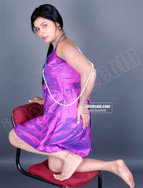 Divya Photo Gallery Telugu Cinema Actress
