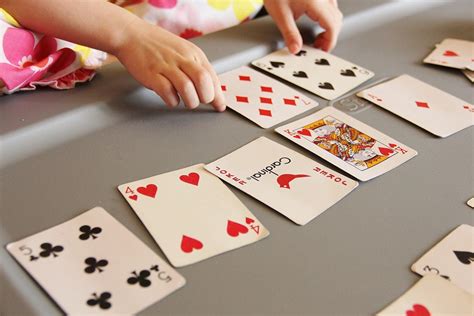 Kids remove sets of cards that add up to 10, ultimately trying to remove all the cards from the table. Fun Card Games You Can Play Alone Or With Your Family | Casino Paradiso