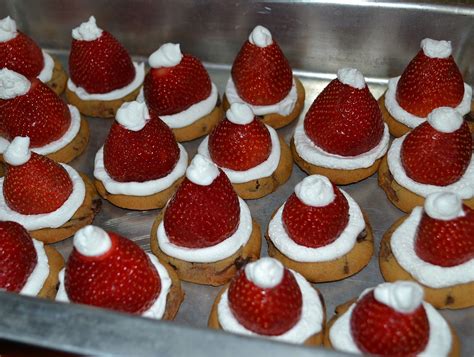 The site may earn a commission on some products. Healthy Snacks For Kids' Christmas Parties | Ehow