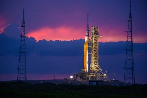 Nasa Officials Evaluating Late September Launch Dates For Artemis 1
