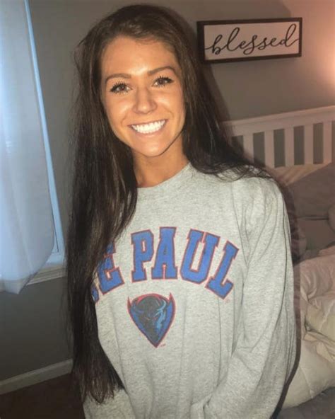 Barstool Chicago S Local Smokeshow Of The Day Kate Barstool Sports