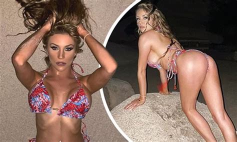 Courtney Stodden Flaunts Her Figure In A Tiny Patterned Bikini As She