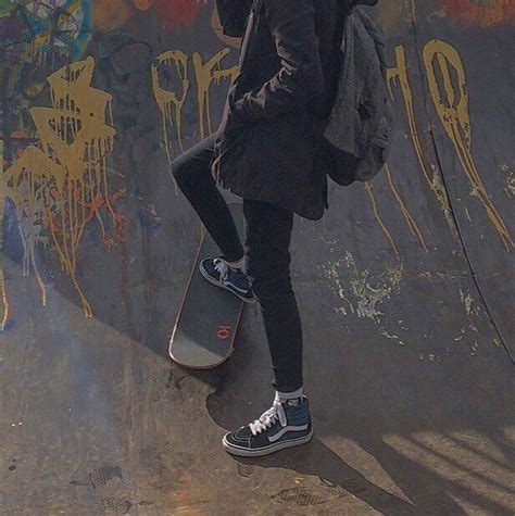 List of grunge skater aesthetic drawing, awesome images, pictures, clipart & wallpapers with hd quality. Pin by -celeste on aesthetic tingzz hoe ☆ ☆ in 2020 ...