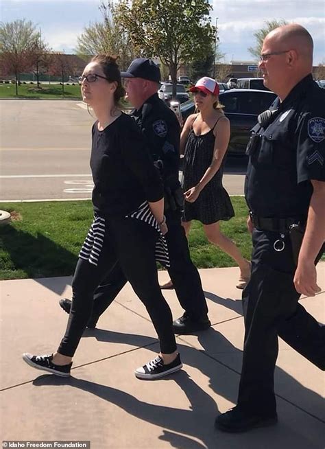 Moment Idaho Mother Of Four Is Arrested For Using Closed