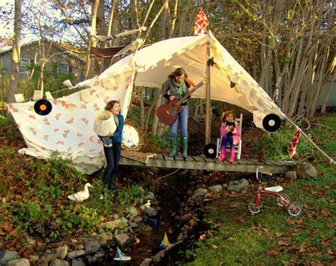 Build An Outdoor Fort Kids Forts Backyard Tent Backyard Fort