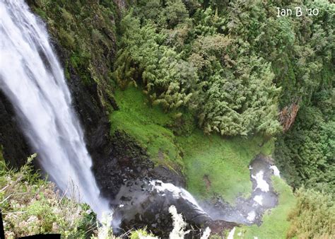 Karuru Waterfalls In Kenya Aberdare National Park Kenya Safaris