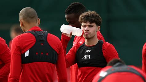 Neco Williams Set To Make Liverpool Debut In Carabao Cup Tie Against Arsenal Sporting News Canada