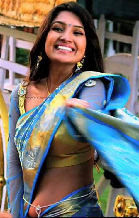 vani bhojan tamil tv actress hot saree navel show stills hd caps