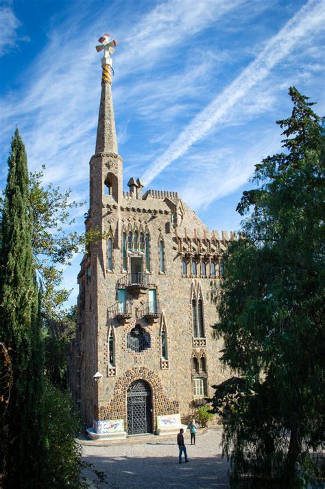Gallery Of 10 Must See Gaudí Buildings In Barcelona 9