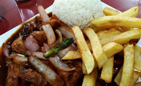 Lomo Saltado Chorrillos Lima Perú Peruvian Recipes Food Beef