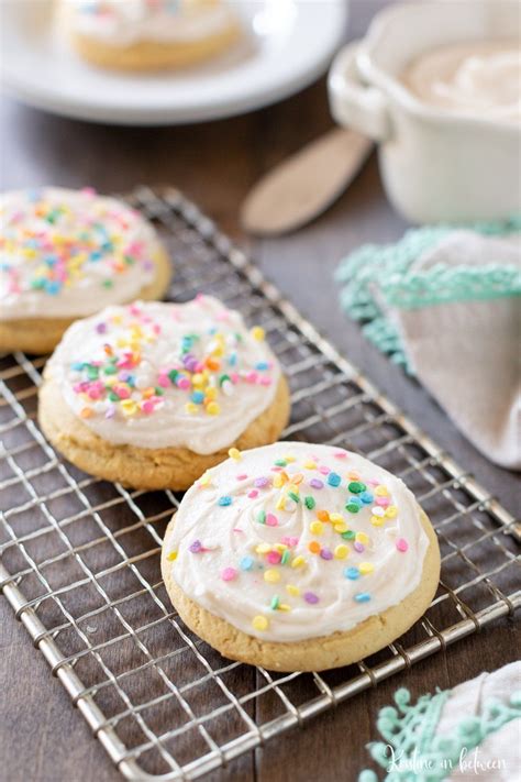 Big Soft Sugar Cookie Cakes Recipe Newbritawaterchiller