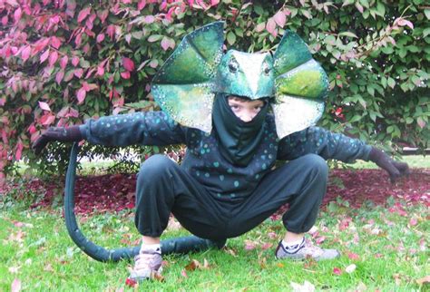 Reptilian Lizard Costume Diy Costumes Frilled Lizard