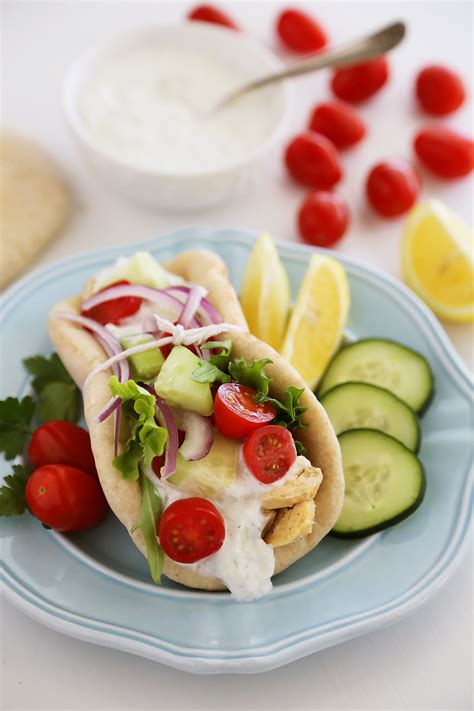 Slow Cooker Chicken Gyros With Tzatziki Sauce The Comfort Of Cooking
