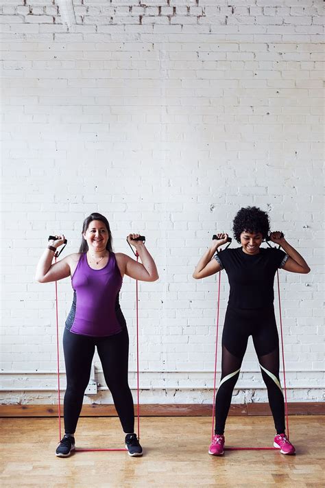 Kadın Kuvvetli Grup Egzersizi Fotoğrafı Fitness Kadin Yoga Spor
