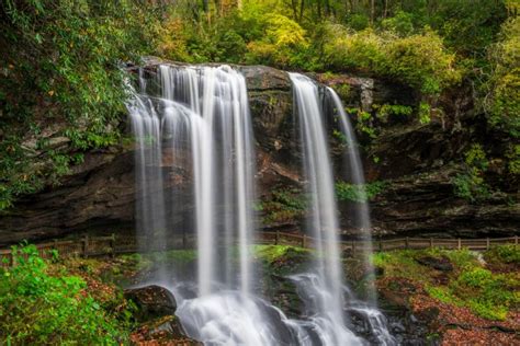17 Best Hiking Waterfalls Near Asheville Nc You Must Visit Southern