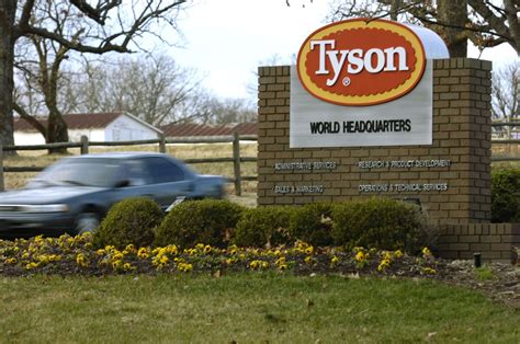 Amid Coronavirus Outbreak Tyson Foods Closes Its Largest Pork Plant