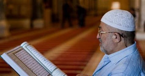 Bacaan Doa Sebelum Dan Sesudah Membaca Al Qur An Lengkap Dengan Artinya