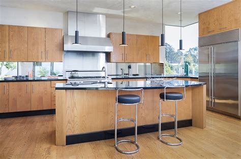 2020 is just around the corner, and with it comes a slew of 2020 kitchen trends to look out for. Kitchen Design Has Come a Long Way: 2020 Trends