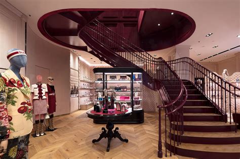 Gucci Opens New Store In Miamis Design District Miami Design Design