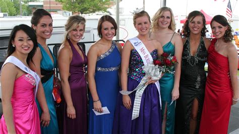 Myracinecounty Janesville Woman Wins Pageant On First Try