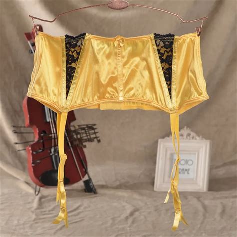 High Waist Garter Belt Yellow Suspenders For Stockings Fishbone Lace