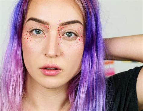 Proof That Rainbow Freckles Are Pretty Enough To Wear Irl Freckles