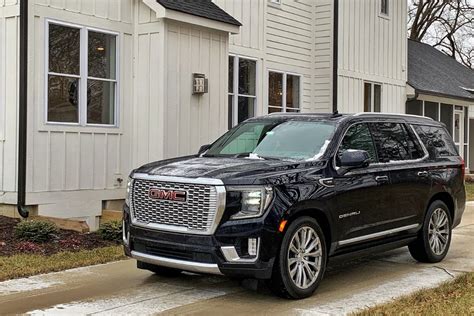 Gmc Yukon Denali Price In Canada Colors Mileage Top Speed Features Specs And