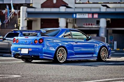 Pin By Chris Ainsworth On Cars Nissan Gtr Skyline Skyline Gt Nissan