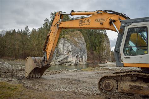 Saint catherine church in nowa biała is situated 1½ km northeast of przełom białki. Ciężki sprzęt dewastuje rezerwat Przełom Białki! - Artykuł ...