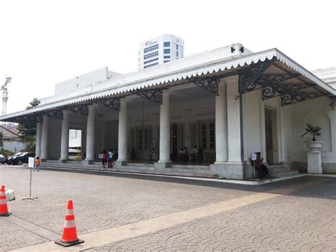 Mengintip Isi Balai Kota Jakarta