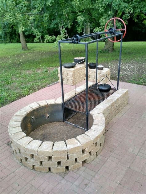Keyhole Fire Pit With Adjustable Grille Bbq Grills